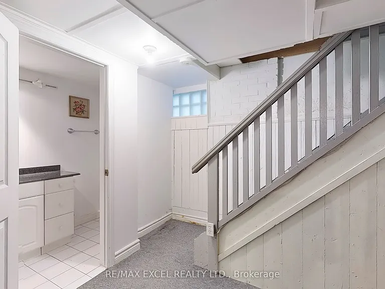 317 Warren Rd — Photo 27