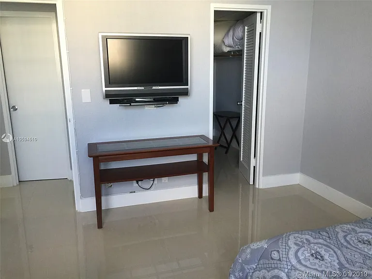 3901 S Ocean Dr #14E — Photo 12