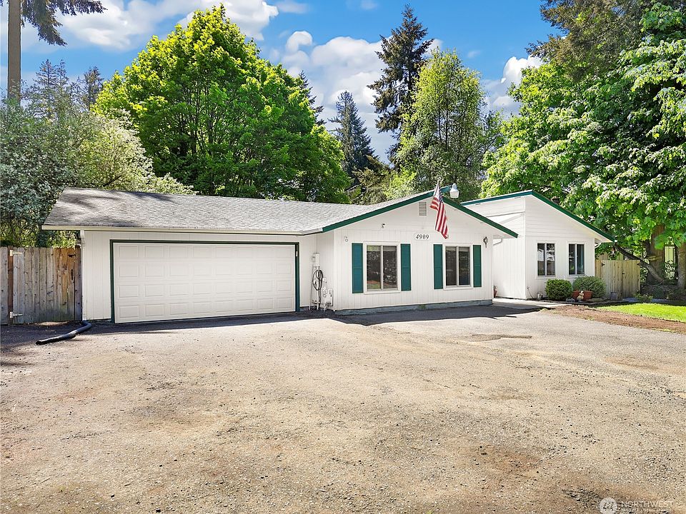 1st image of 4909 Yew Wood Court SE