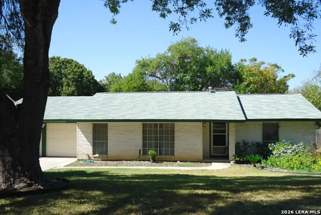 4307 Markham St — Photo 1