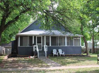 211 N Rogers Ave, Abilene, KS 67410