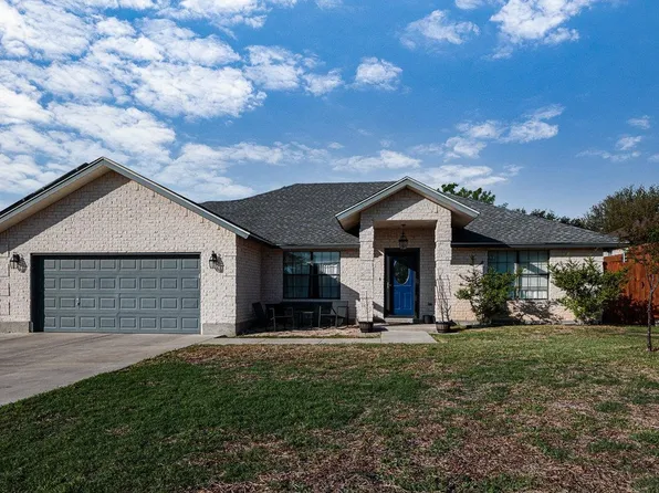 102 Cottontail Ln, Del Rio, TX 78840