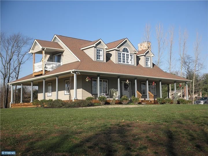 1st image of 6 Biggs Ln