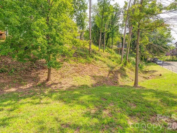 99999 Hazzard St #18, Asheville, NC 28801