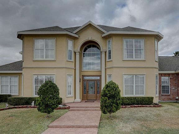 3rd image of 2513 Palmland Blvd