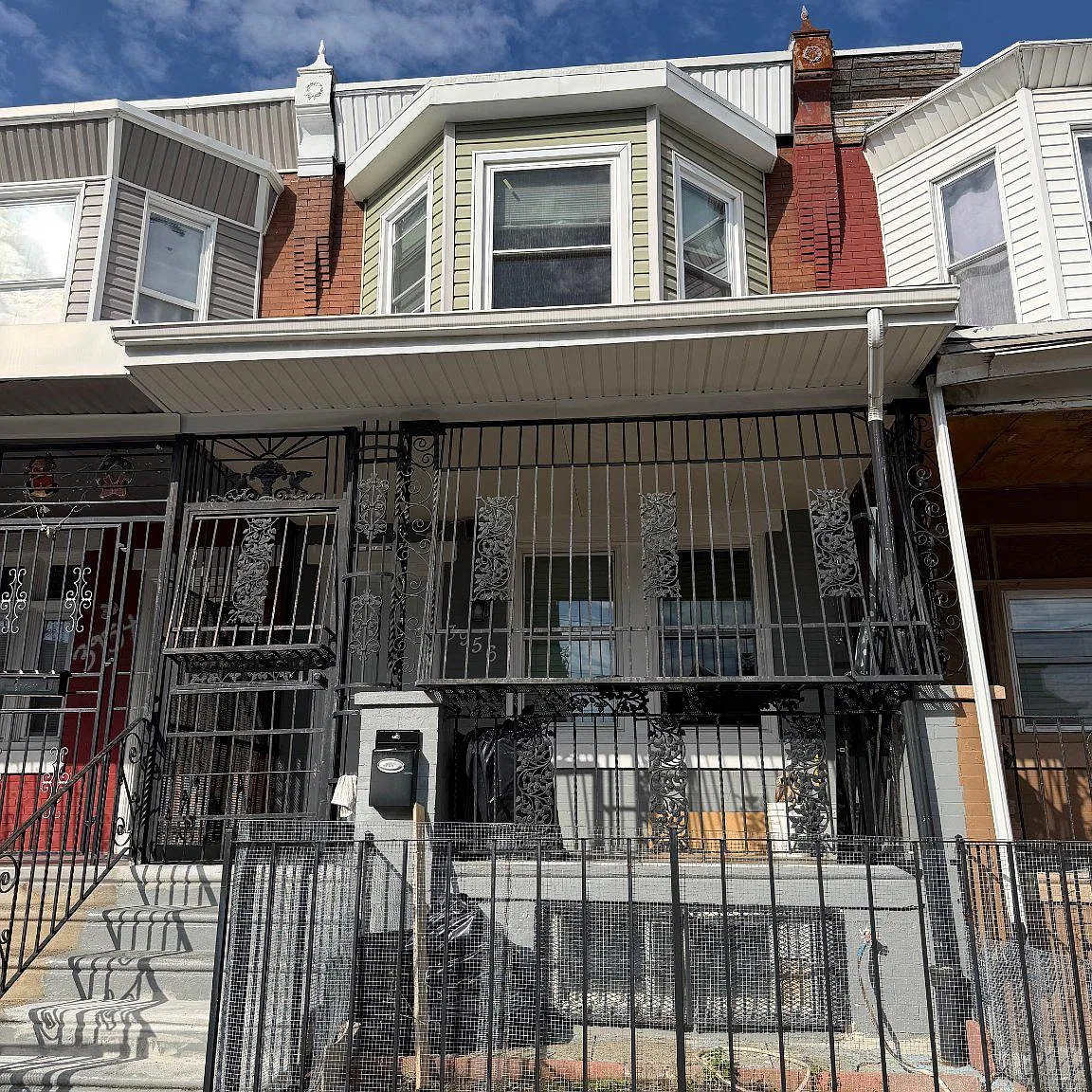 3 bed, 2.5 bath, 1140 sqft, $1,500 — Photo 1