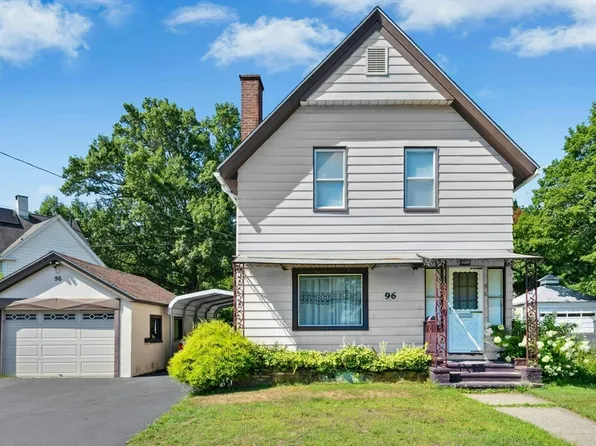 96 Lake Ave, Worcester, MA 01604