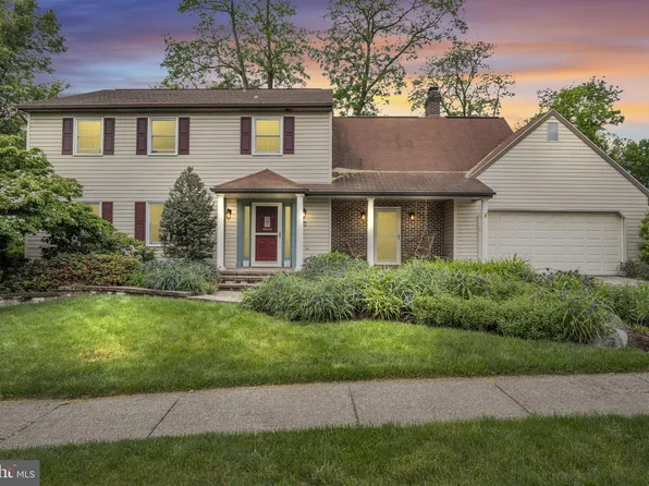 413 Hopi Dr, Mechanicsburg, PA 17050