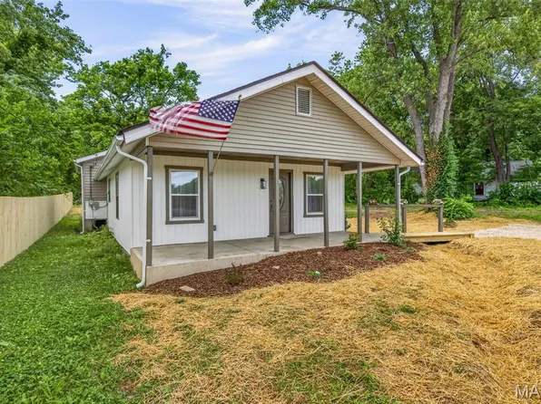 703 W Main St, Bismarck, MO 63624
