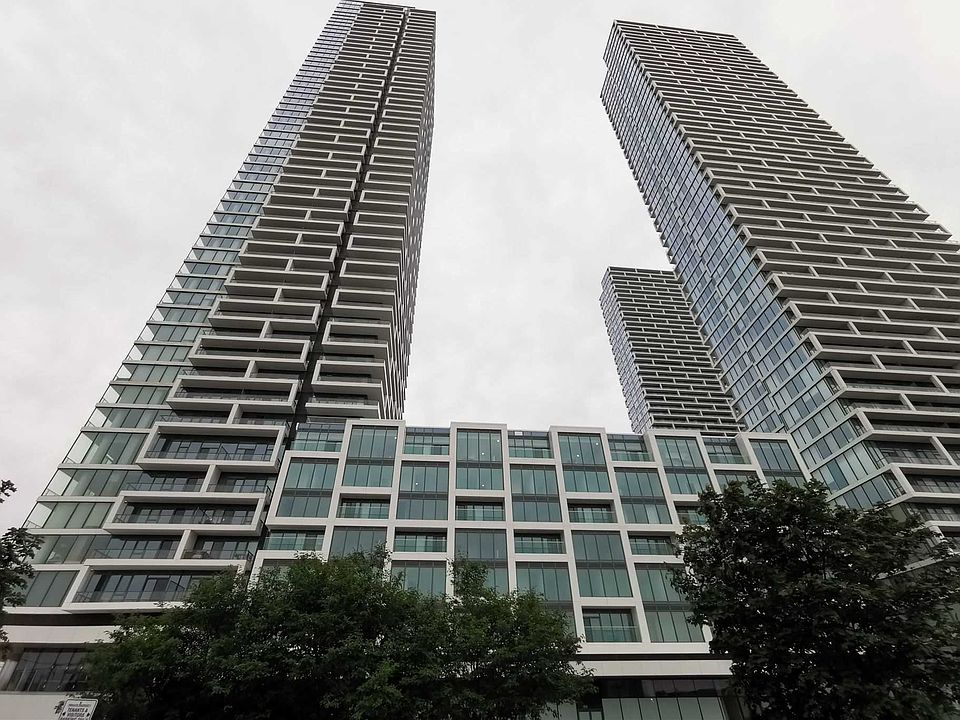 1st image of 950 Portage Pkwy #5703