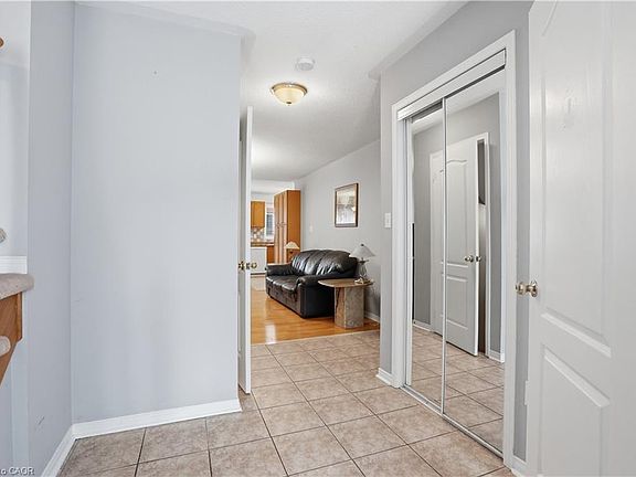 5th image of 2393 Curtis Rd