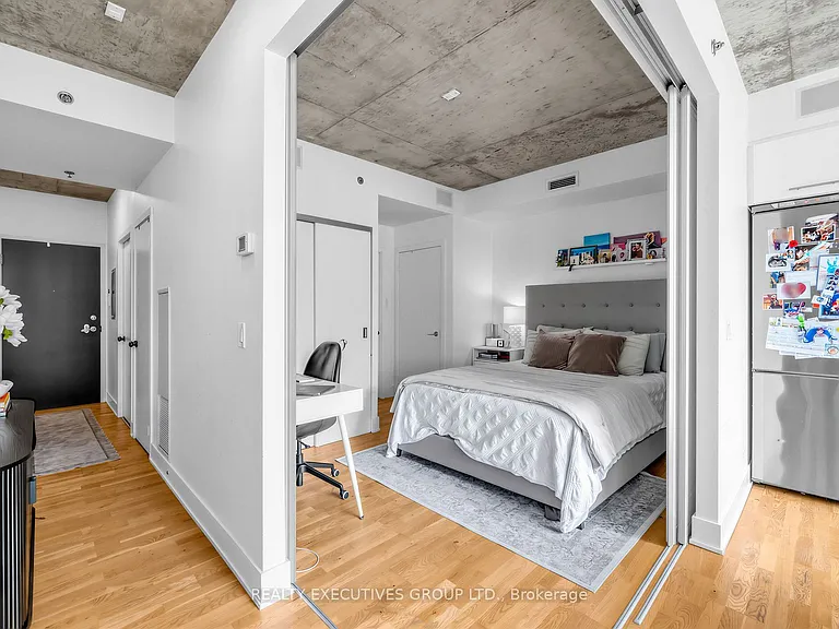 630 Queen St E #510 — Photo 11