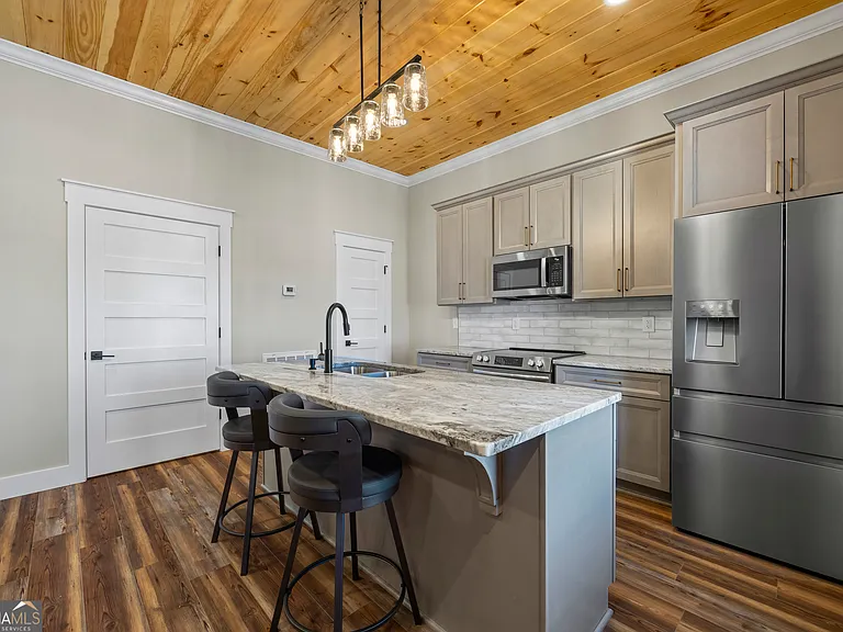 958A Church St — Photo 13