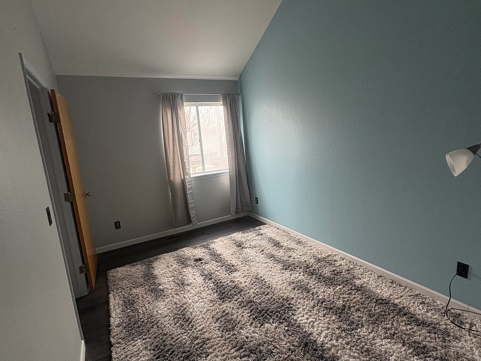 2 bed, 750 sqft, $750 — Photo 2