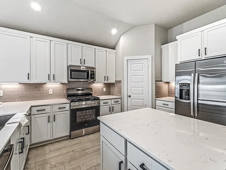 2623 Rusty Carabeen Ct — Photo 11
