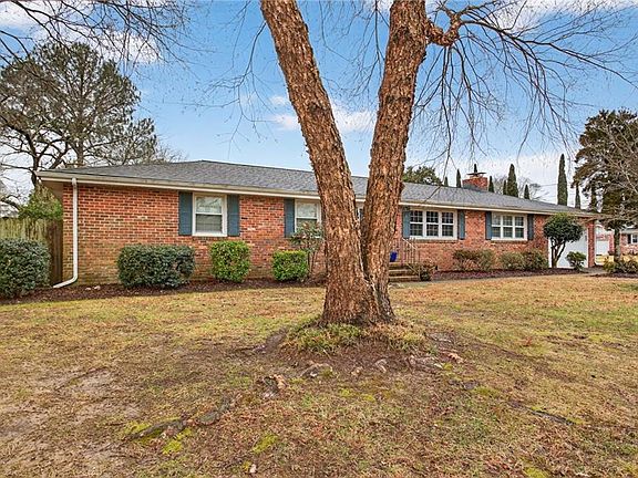 3rd image of 4633 Copperfield Rd