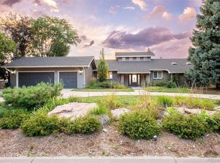 35 Falcon Hills Dr, Highlands Ranch, CO 80126