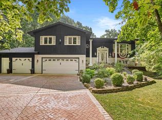 4833 W 84th Ct, Crown Point, IN 46307