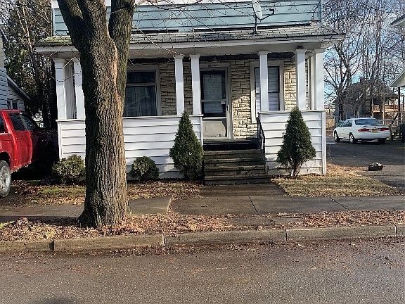 2nd image of 11 Yager St