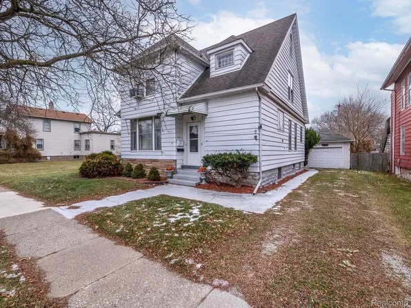 321 Cass St, Monroe, MI 48161