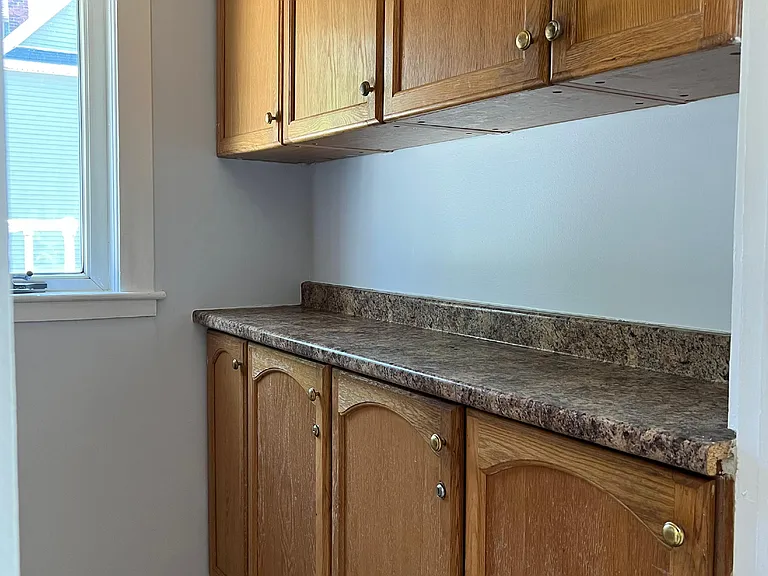 255 White St — Photo 5