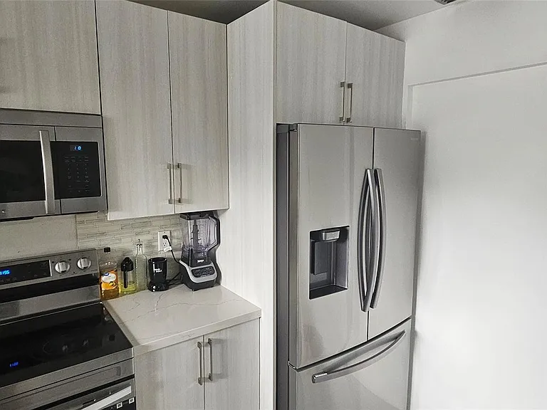 2262 Discovery Cir — Photo 19