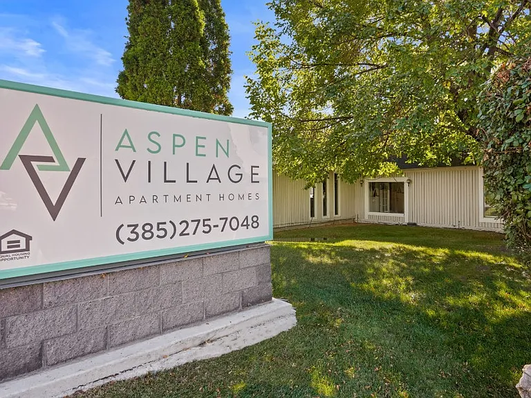 Aspen Village — Photo 5