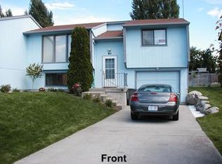 911 S Calvin Rd, Veradale, WA 99037