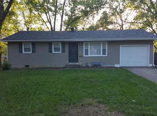 9824 Wallace Ave, Kansas City, MO 64134