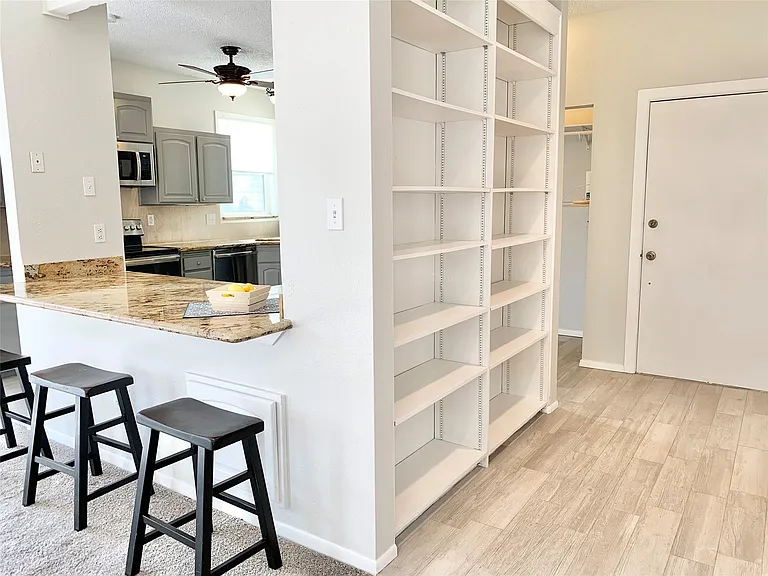 2402 Intrepid Way — Photo 21