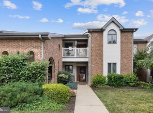 85 Black Oak Dr, Lancaster, PA 17602