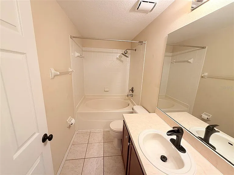 110 Coquina Bay Dr — Photo 7
