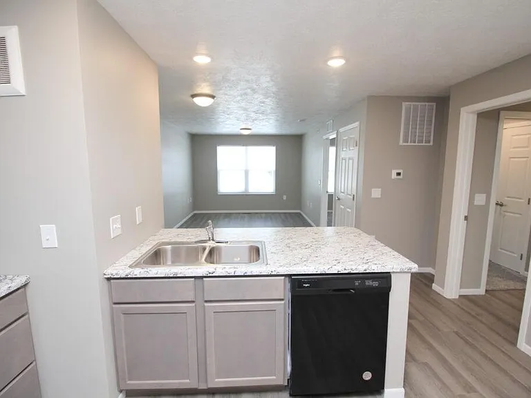 Vineyard Heights — Photo 24