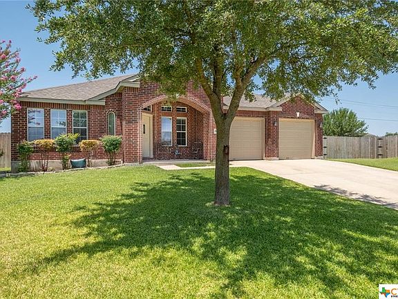 2nd image of 618 Weeping Willow Dr