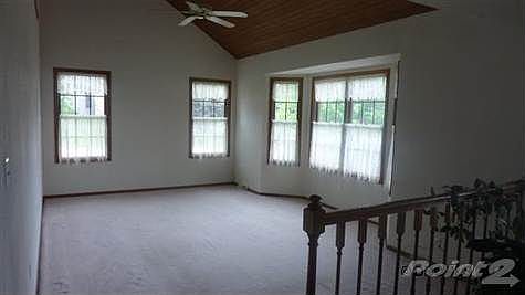 5th image of 308 Skelly St