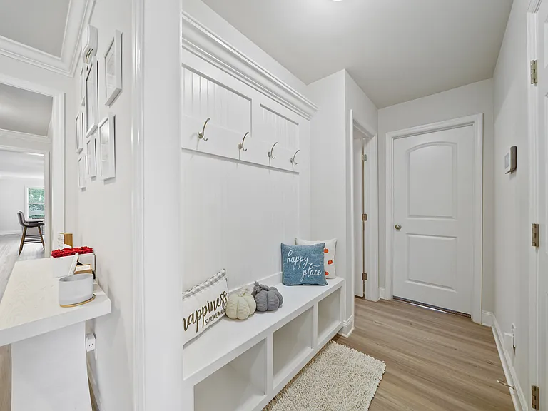 6077 Thorntons Way Cir — Photo 15