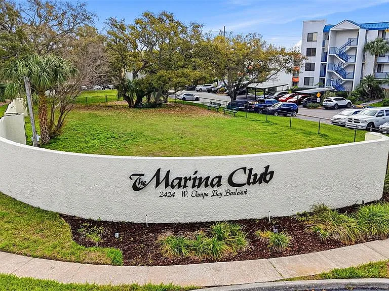 2424 W Tampa Bay Blvd #M404 — Photo 27