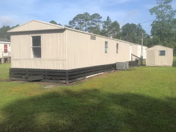 11 NE Stewart Pines Loop, Ludowici, GA