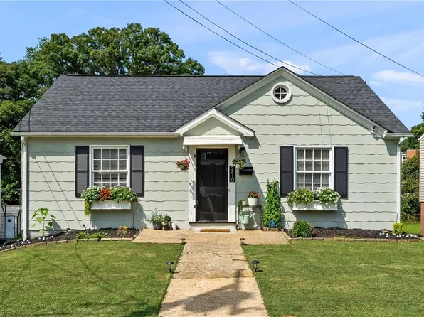 2410 Marble St, Winston Salem, NC 27107