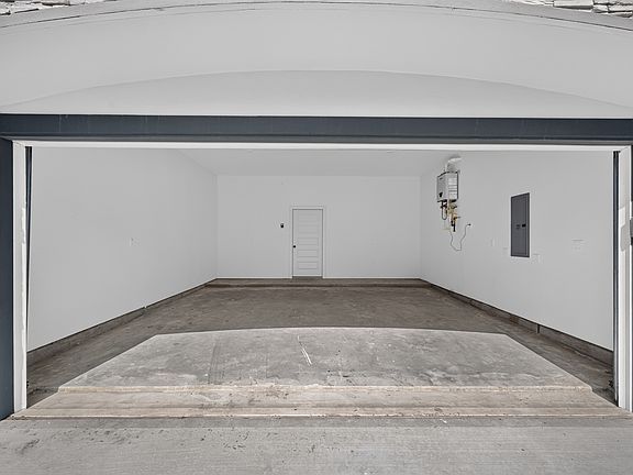 5th image of 2913 El Fenice Ln