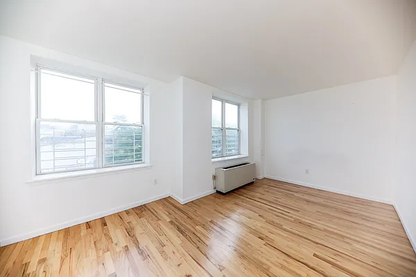 Rented by Oxford Property Group | media 12