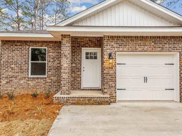 3152 Glade Dr, Milton, FL 32583