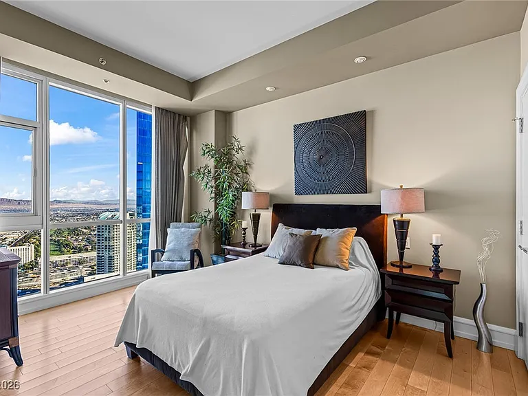 2700 Las Vegas Blvd S #4304 — Photo 32