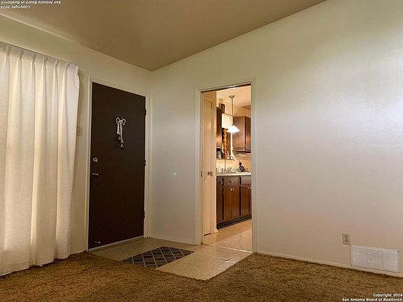 5th image of 6143 Cedar Valley