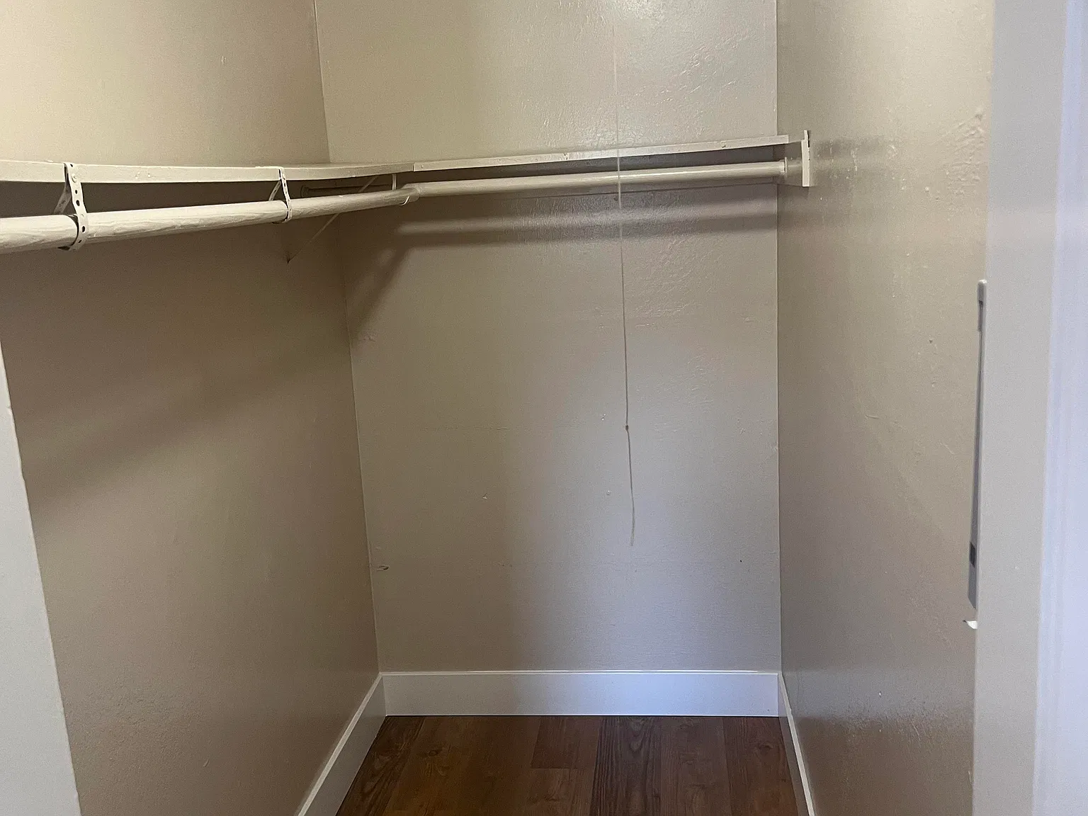 1 bed, 650 sqft, $1,550 — Photo 4