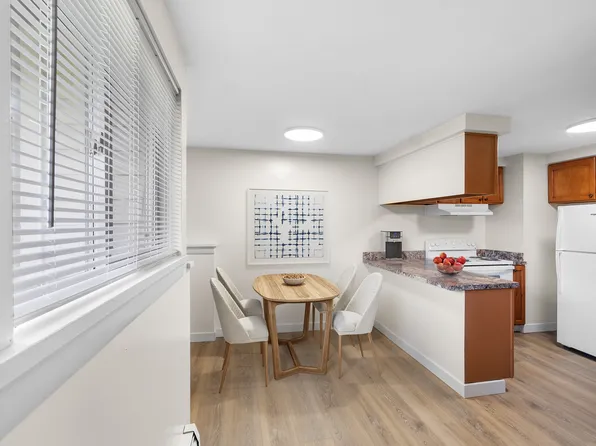Clay Court Apartments