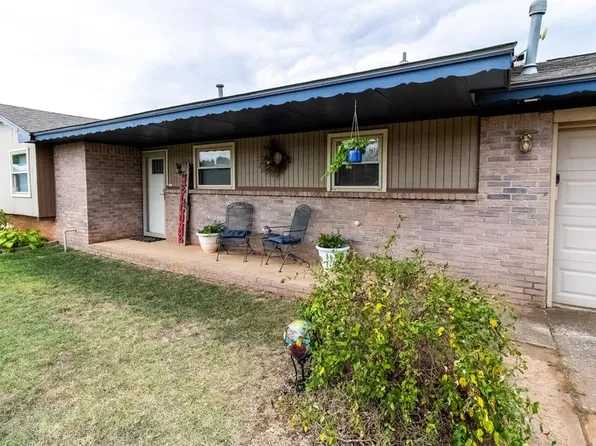 1106 Tyler Ave NW, Piedmont, OK 73078