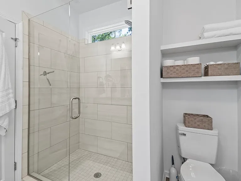 131 Heyward Dr — Photo 10