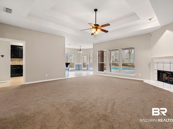 2nd image of 3511 Arlington Oaks Dr