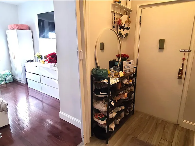 34-39 9th St #1F — Photo 6
